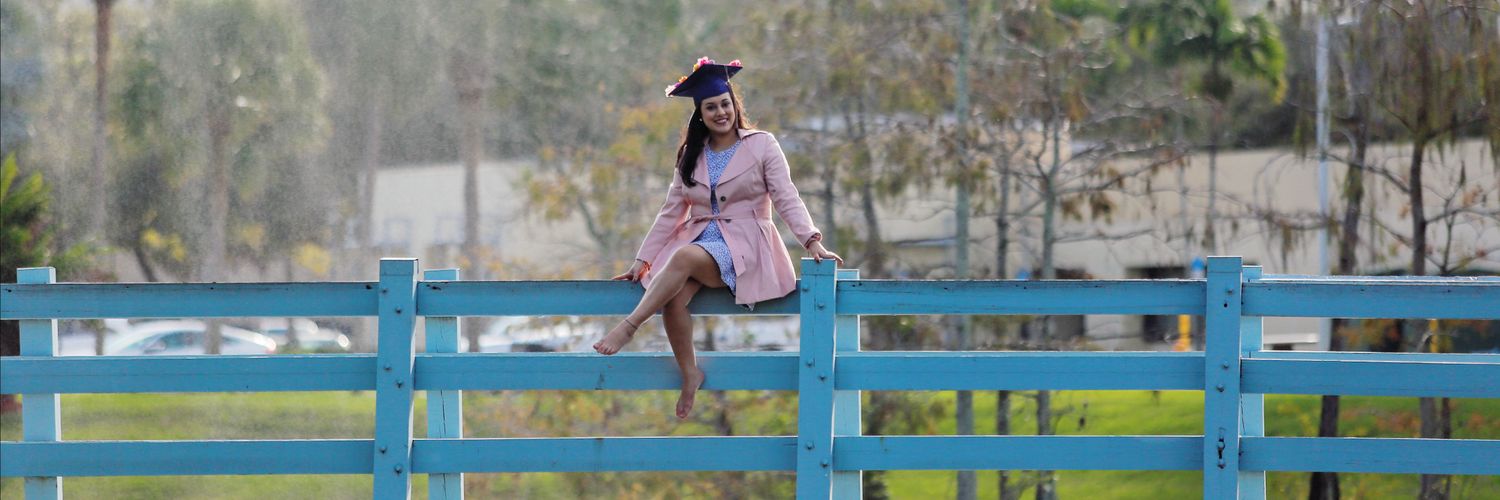 Gaby_AlvarezL's profile banner image