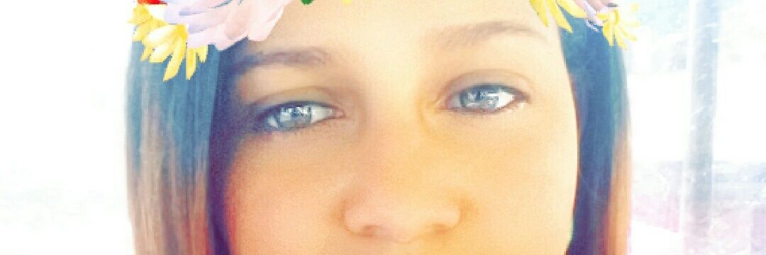 kariny1905's profile banner image
