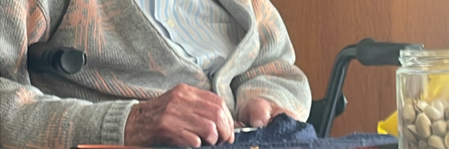 loratpenat6's profile banner image