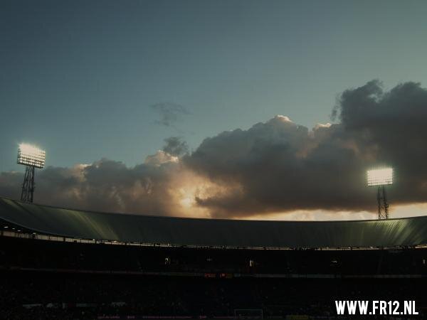 superTvdB's profile banner image