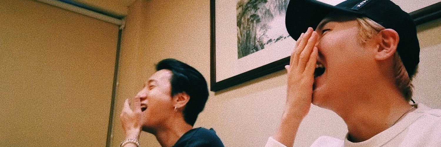 ryeowoons's profile banner image