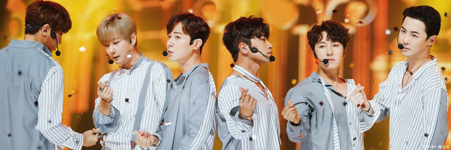 블랙홀 banner