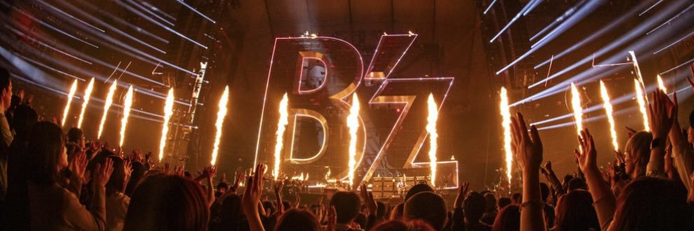 bz_tom's profile banner image