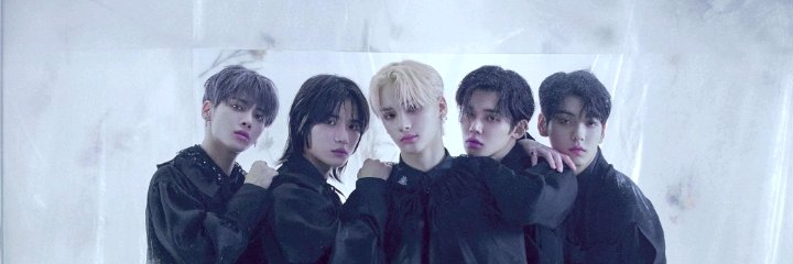 iarolina's profile banner image