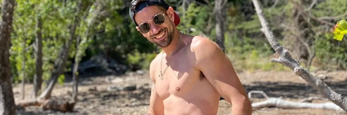 leoriverso's profile banner image