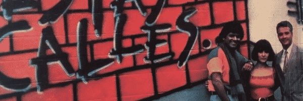 el hombre de la etiqueta banner