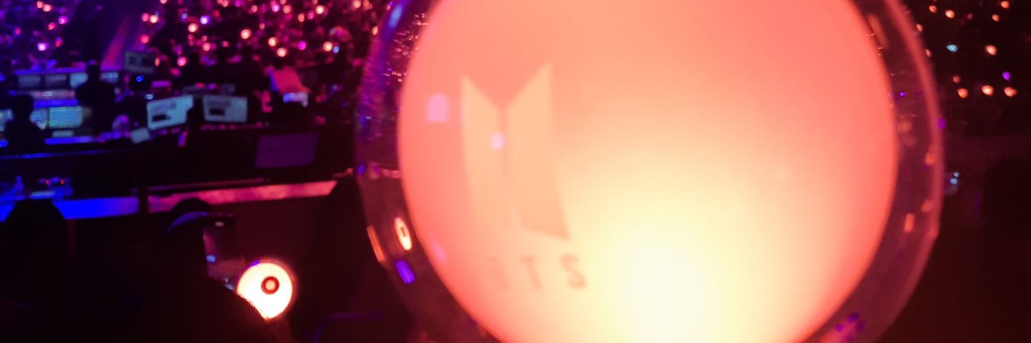 kimtaemoona's profile banner image