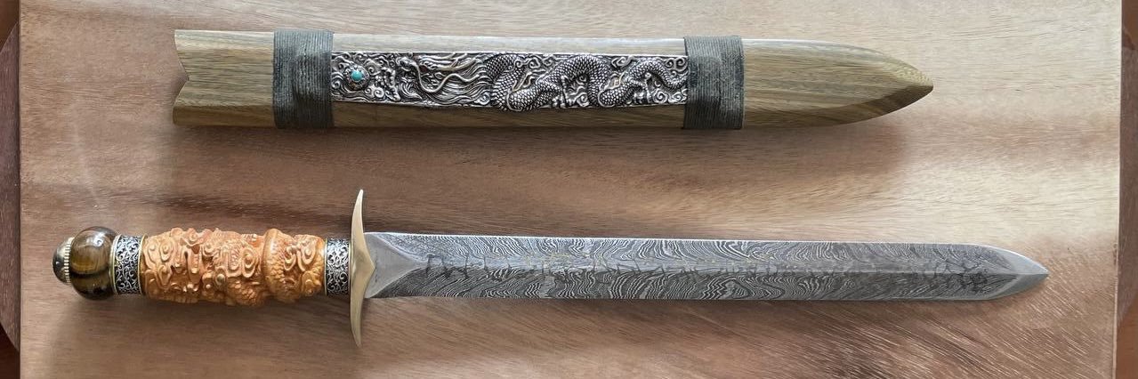 황야의 이리 banner