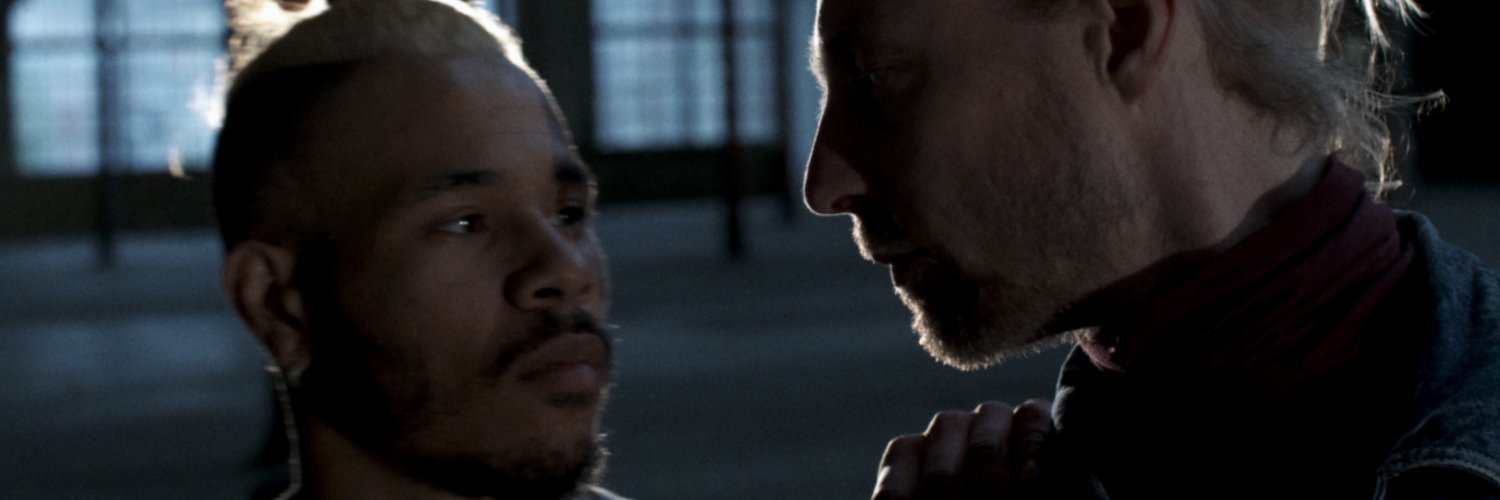 voorTheater's profile banner image