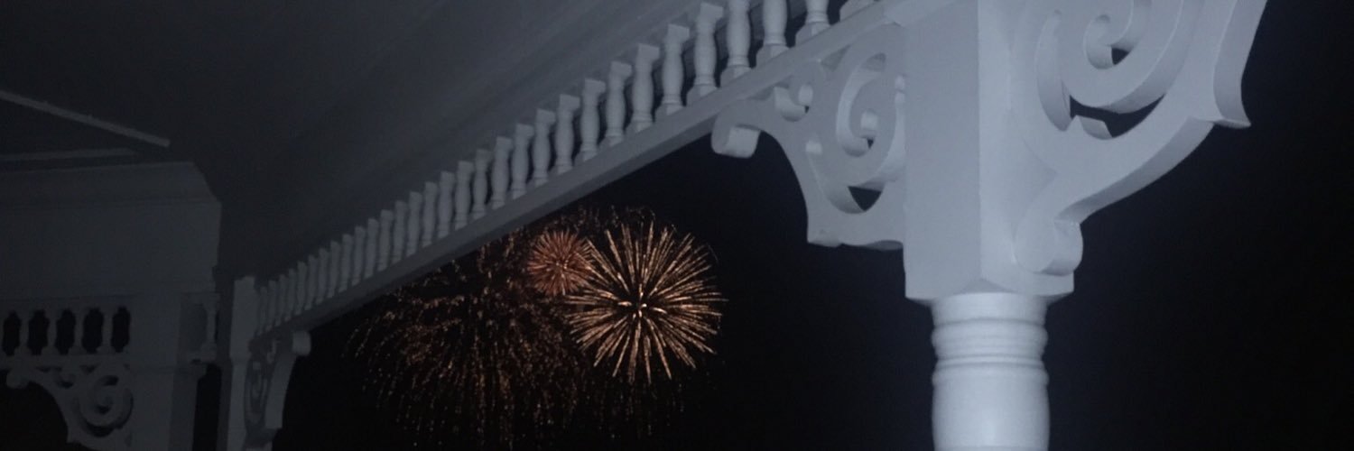 glamlyss's profile banner image