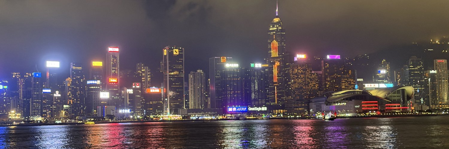 Leigh Sadler 🧐 banner