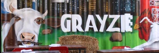 Grayze banner