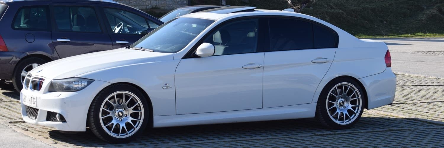 AdriVicent's profile banner image