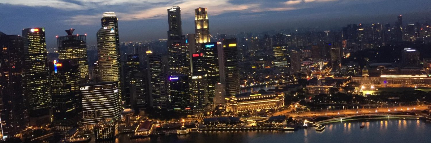 SihWee's profile banner image