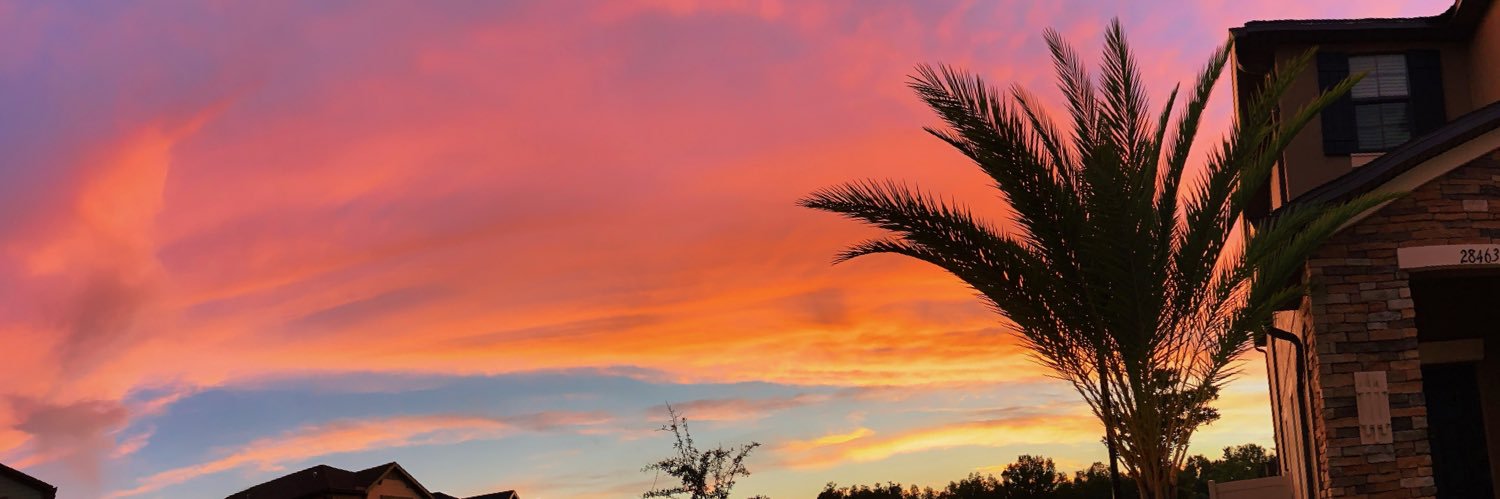 fatimaayusuff's profile banner image