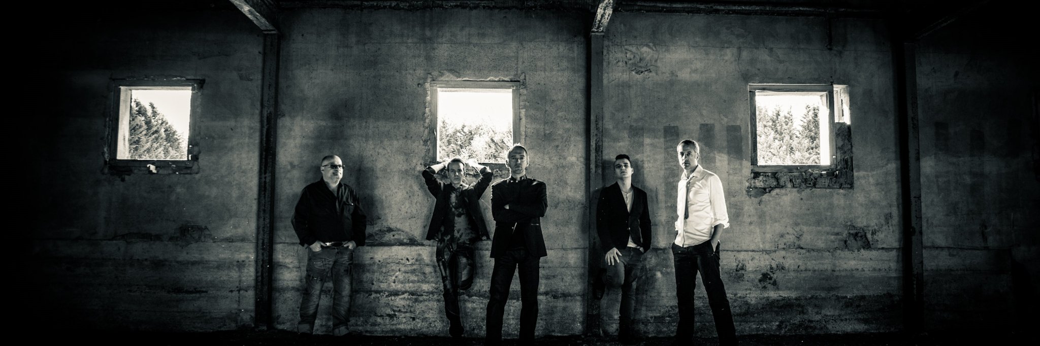 NeonLinesUV's profile banner image