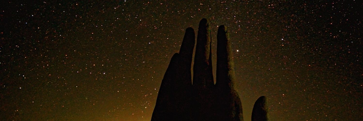 Esnida_'s profile banner image