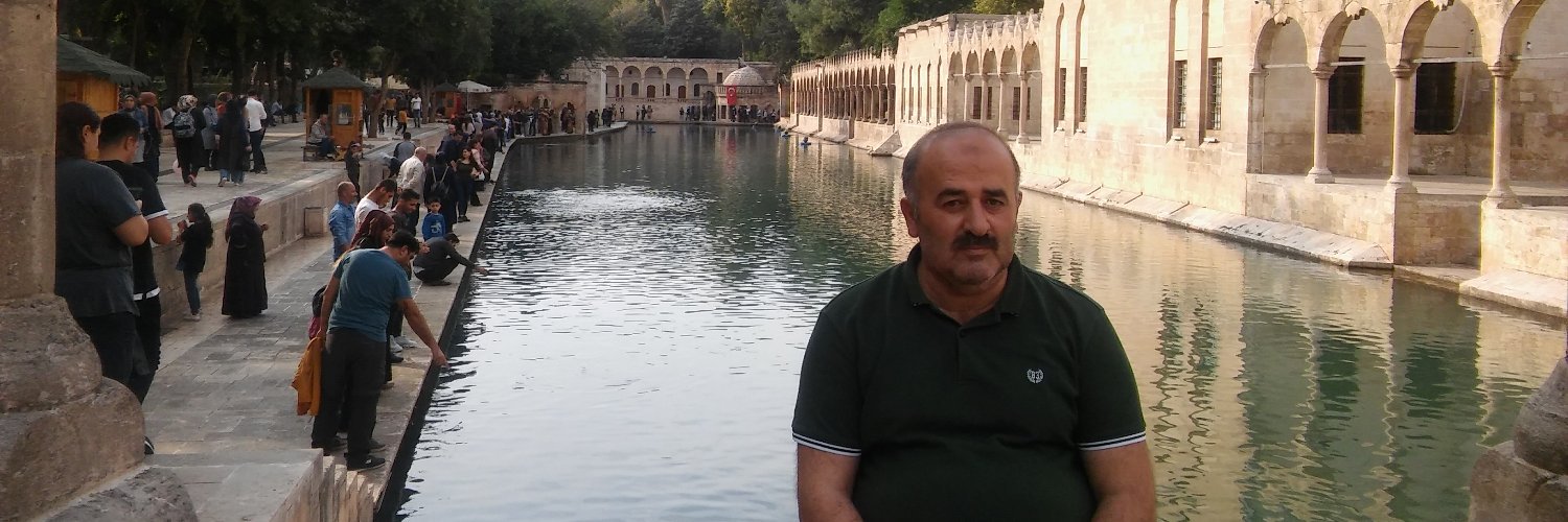 Hadiguzell's profile banner image