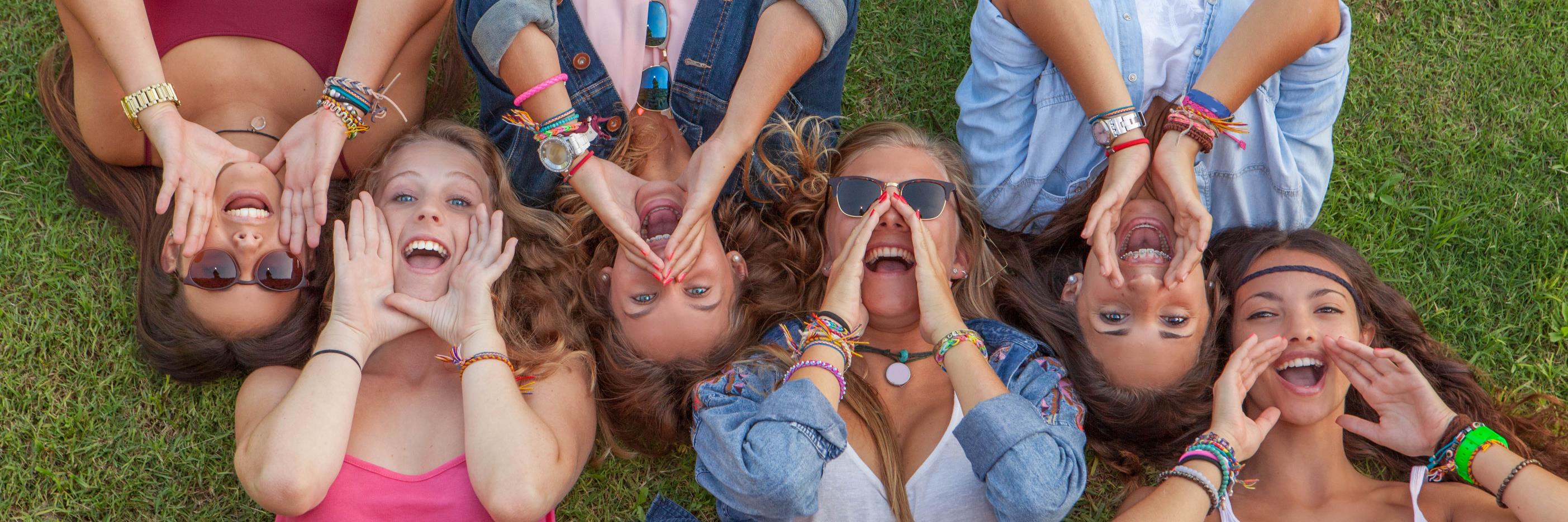 friendstoldme2's profile banner image