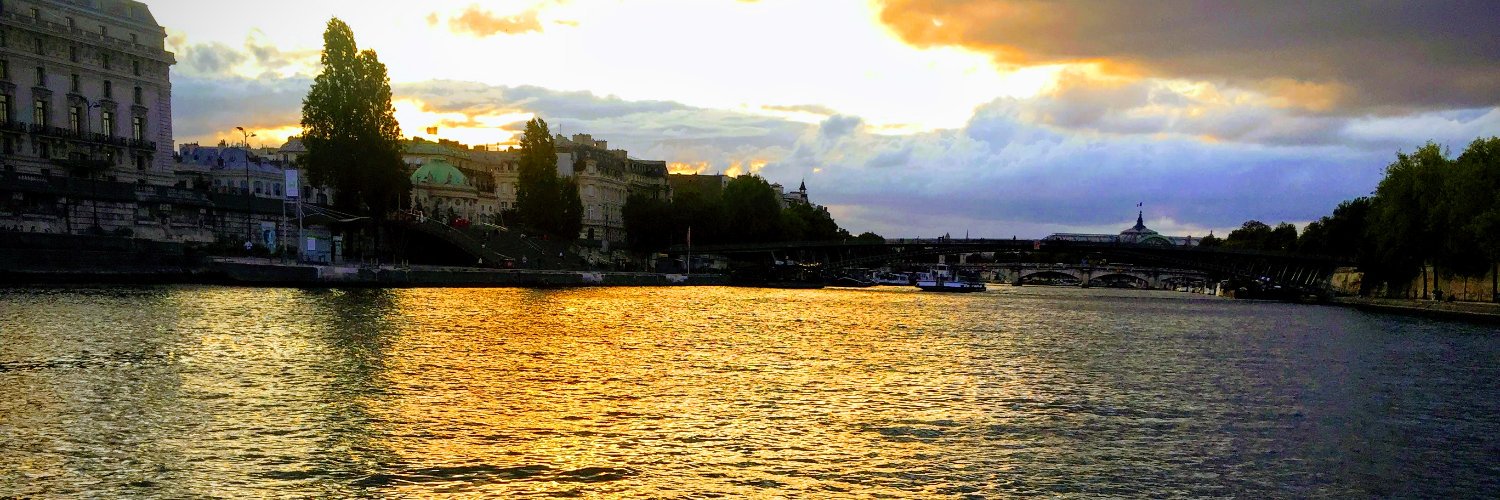 KARAMA_ADIL's profile banner image
