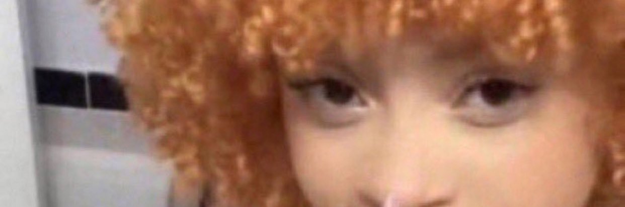 hennylocks's profile banner image