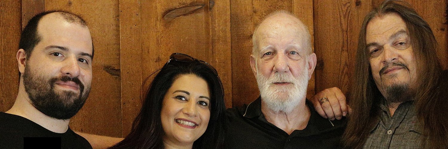 Ron D'vivre 🟧 🚲 We/Us 🥥🌴 banner