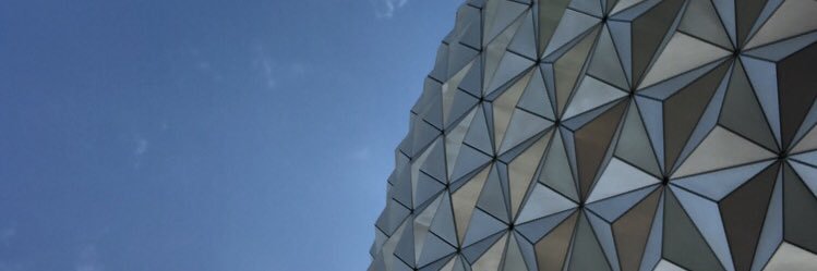 peachesque's profile banner image