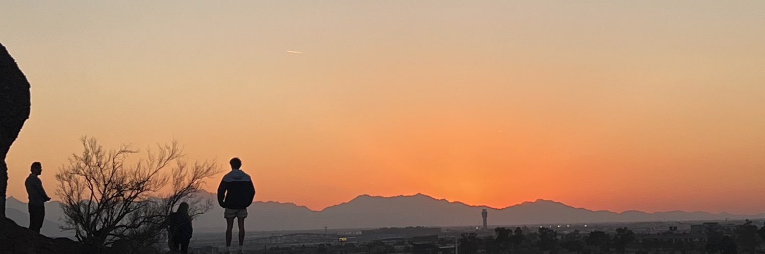 Mandii 🫶🏼 banner