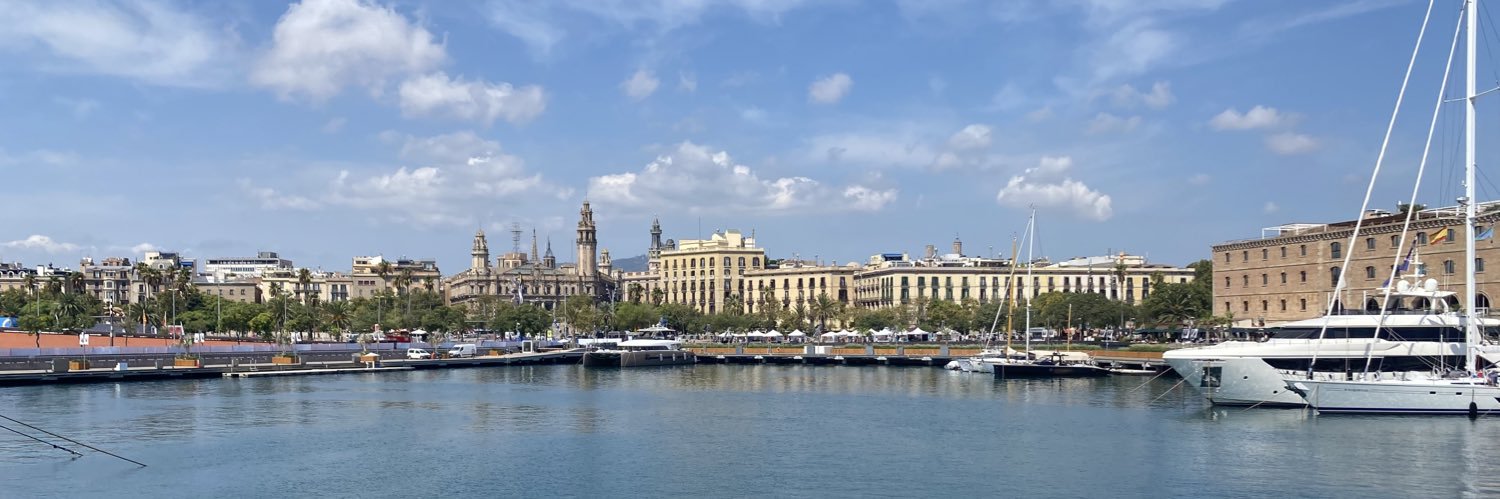 escolarivas's profile banner image