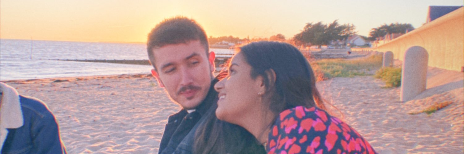 Amber_vllee's profile banner image