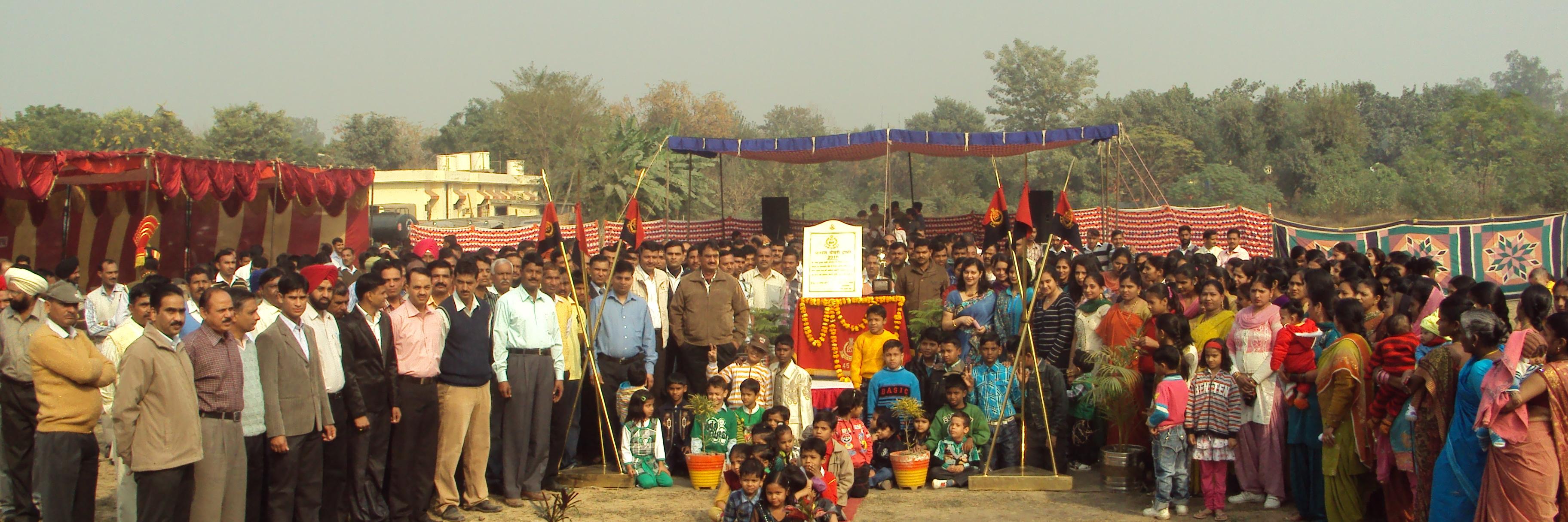 raghuallen's profile banner image