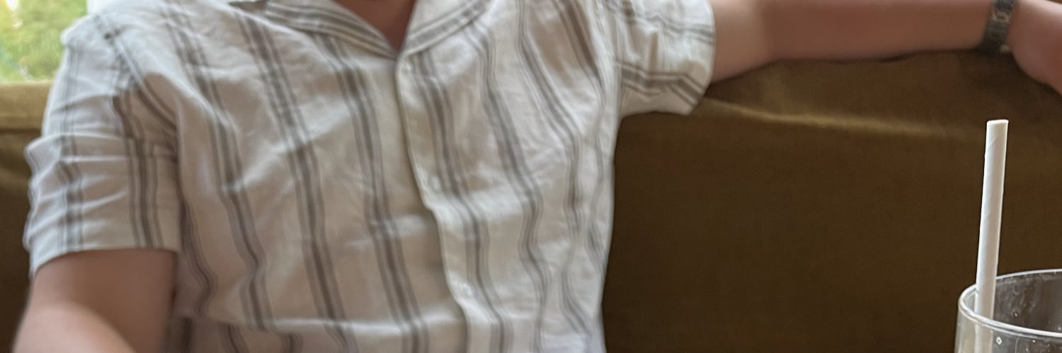 avocxmi's profile banner image