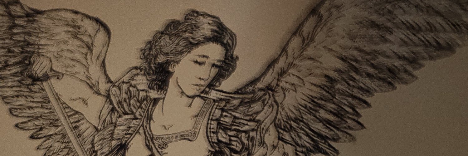 luumelar's profile banner image