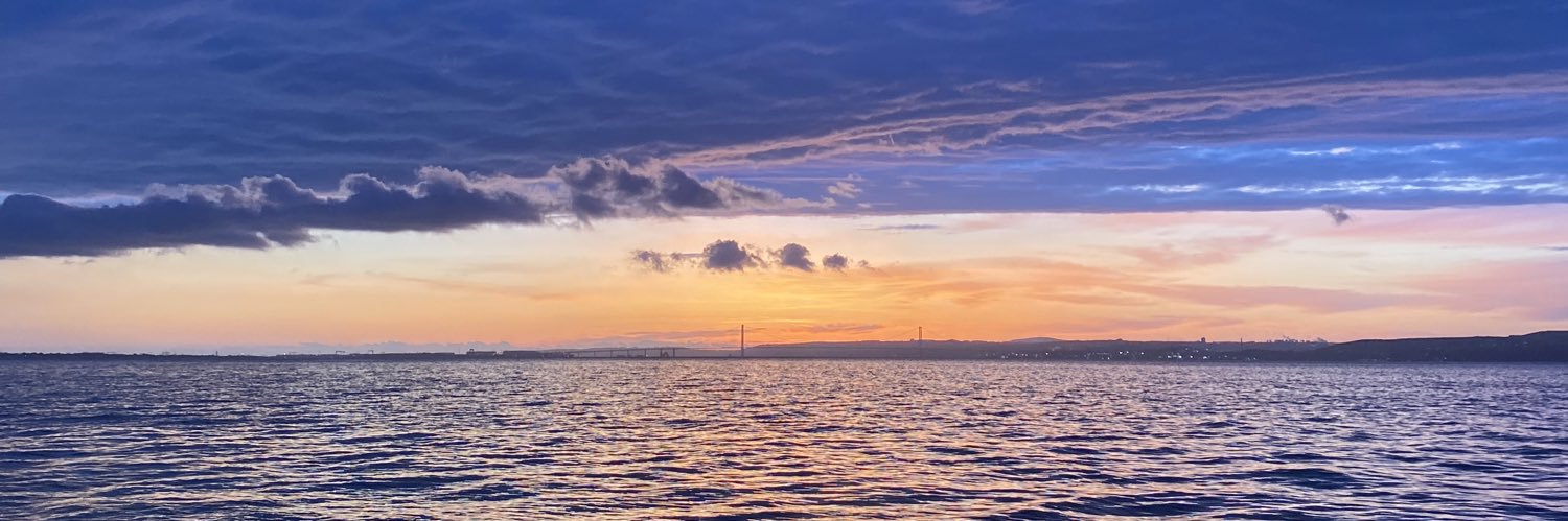 yaseemincee's profile banner image