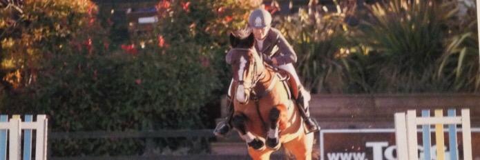 hazelroe's profile banner image