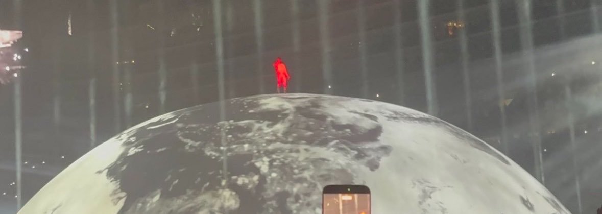 averaiiii's profile banner image