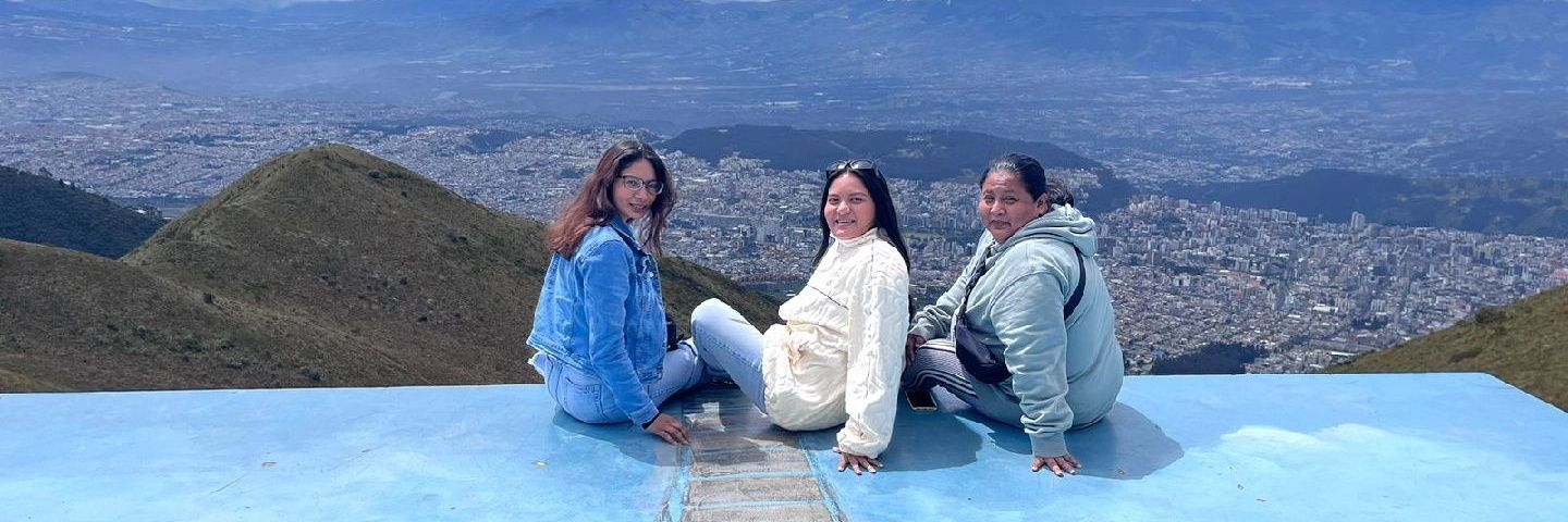 2vidaA's profile banner image
