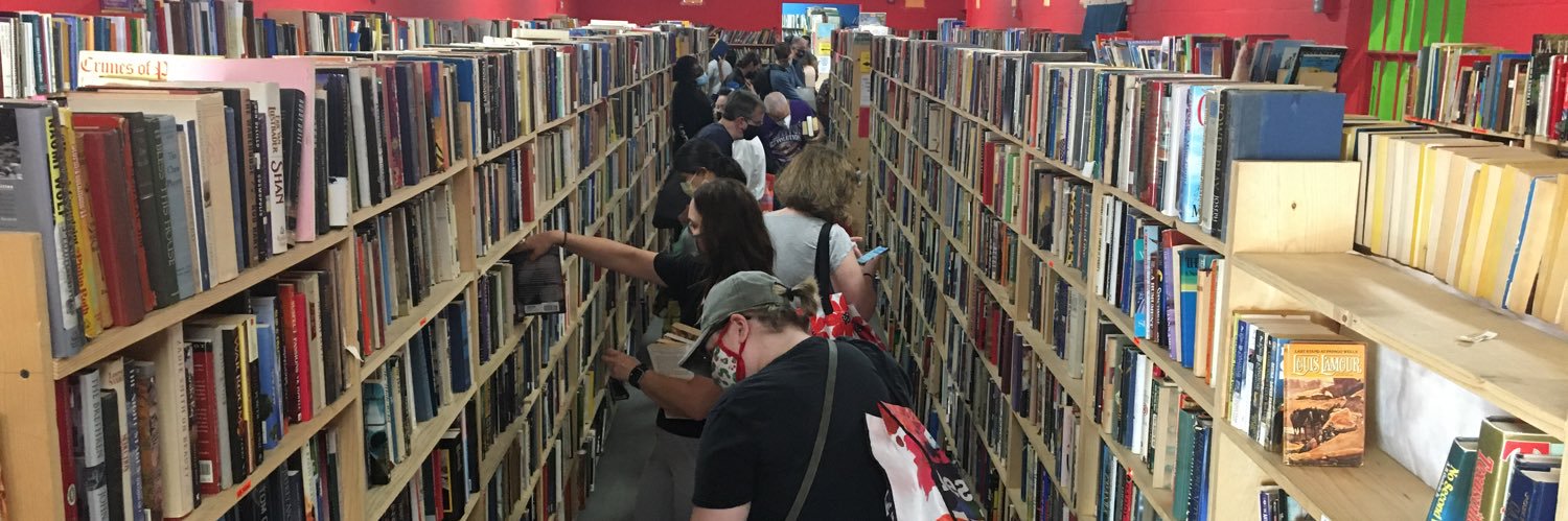 The Book Thing 📚 banner