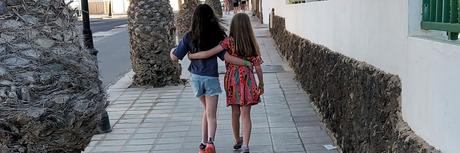 Jamie.R 🤍💙💛 banner