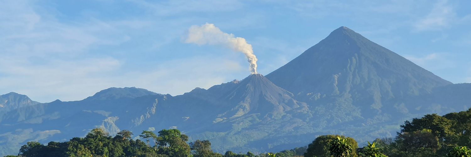 Carla Chun Quinillo 🌋 banner