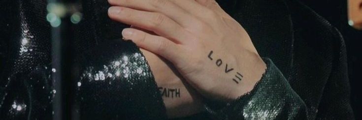 lu.✨️🌹 banner