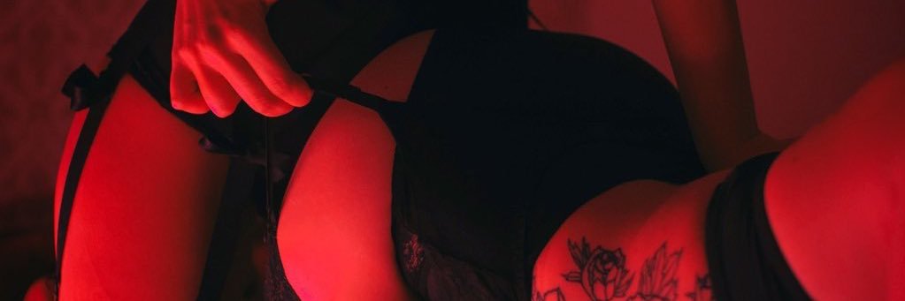 whorechatax's profile banner image