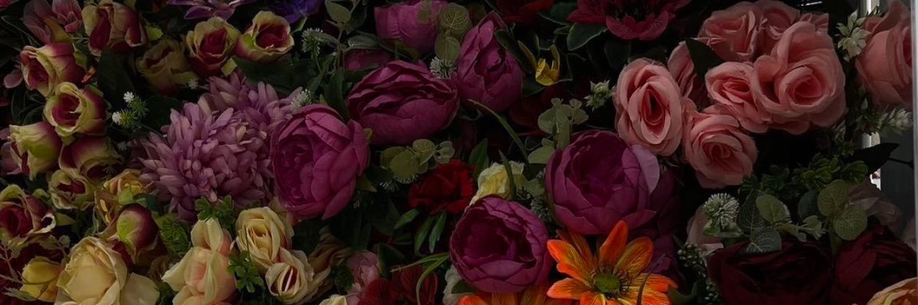 ___shereen's profile banner image
