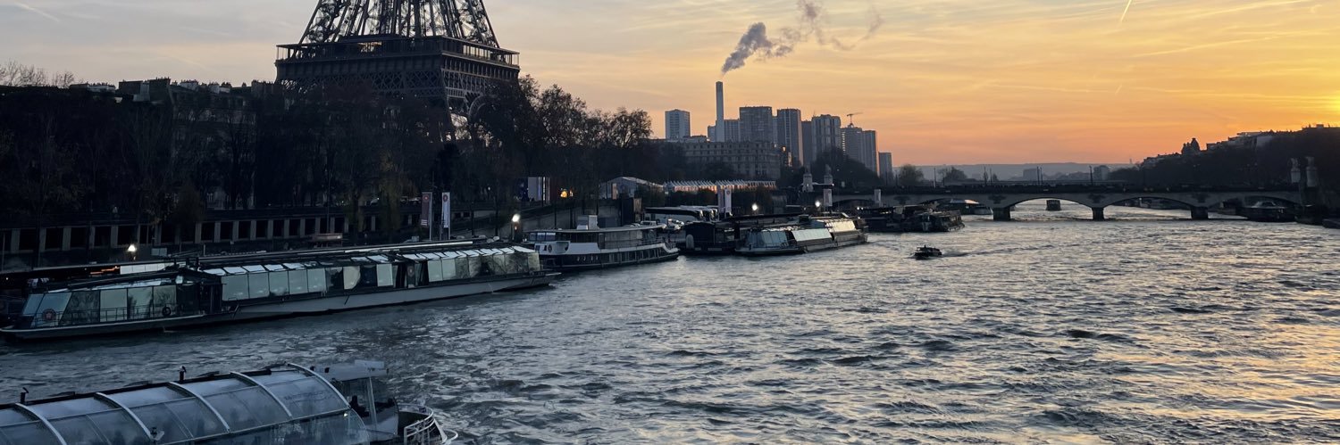 eva_poirault's profile banner image