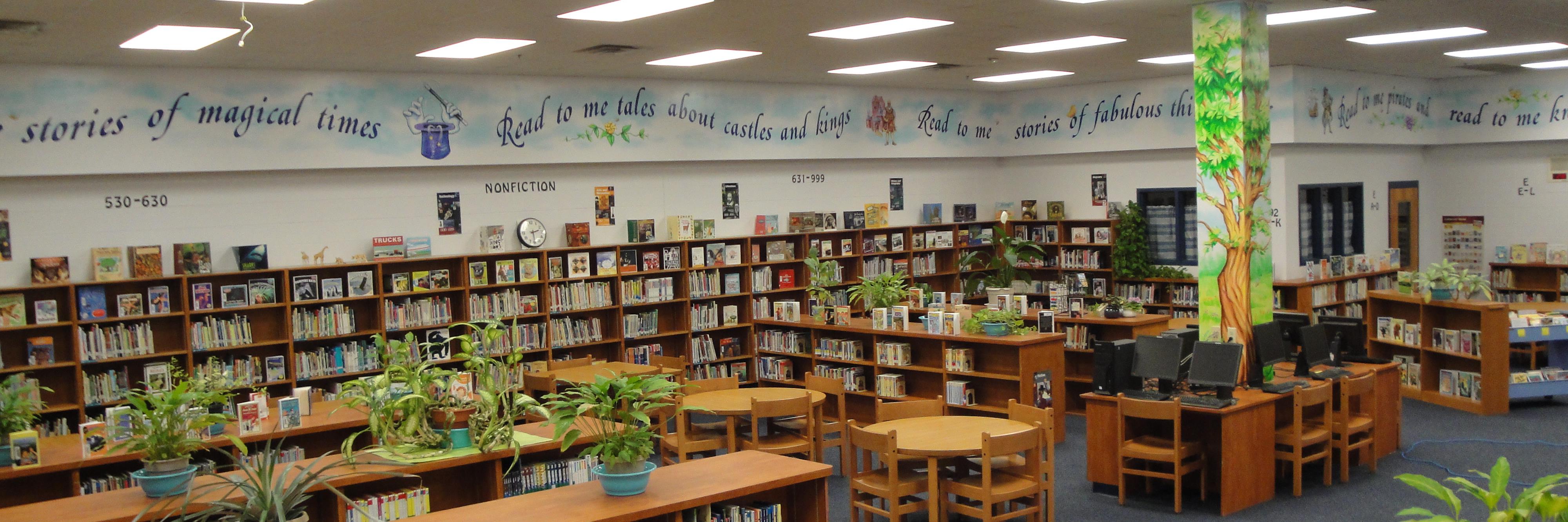 CollierBookBee's profile banner image
