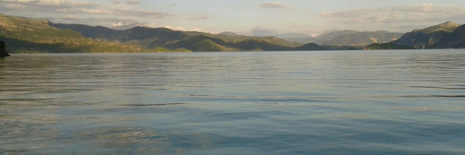 oukeida's profile banner image