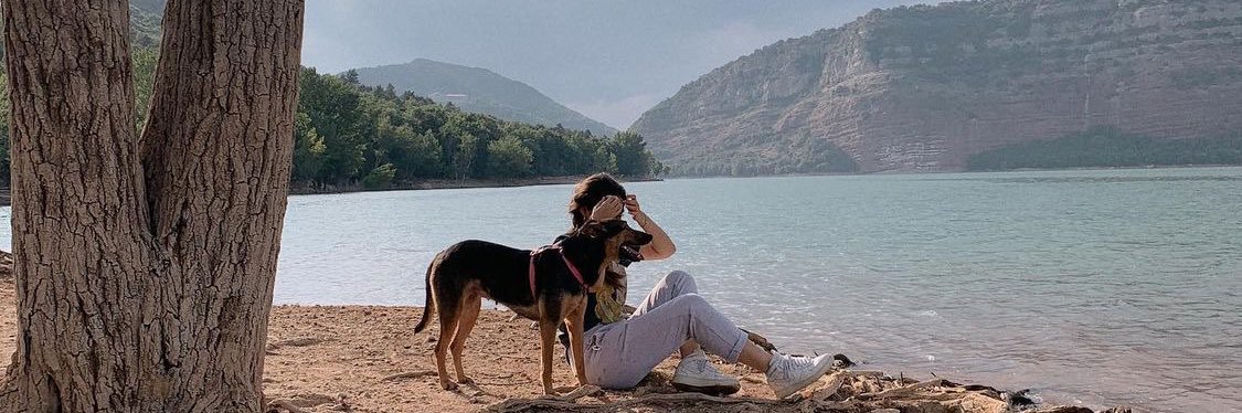 emma_sabas's profile banner image