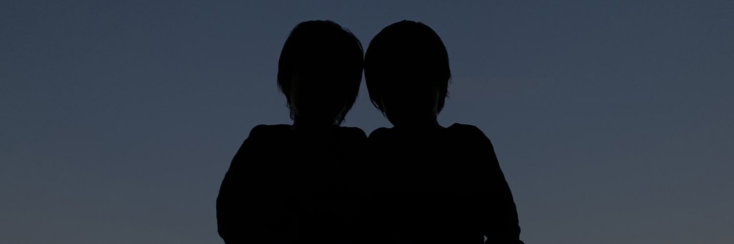 y0427y's profile banner image