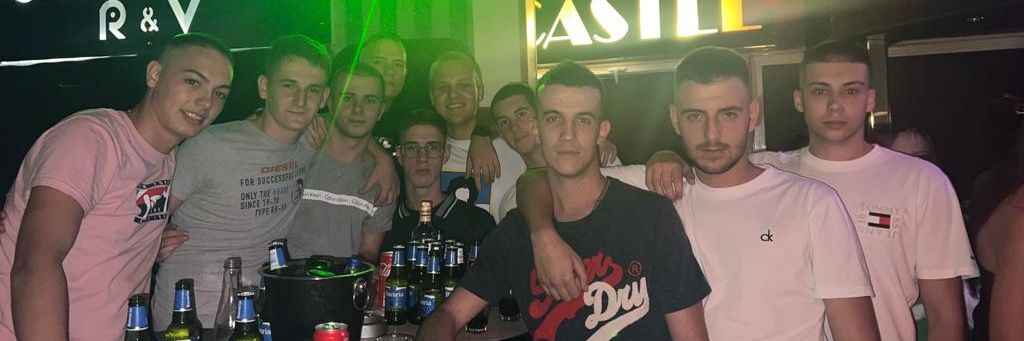 zarrkoo_'s profile banner image