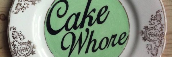 queentilli Profile Banner